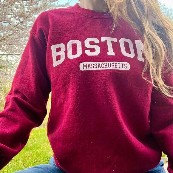 Gildan Tops - Vintage Boston University Crewneck Pullover Sweatshirt Red White Letter